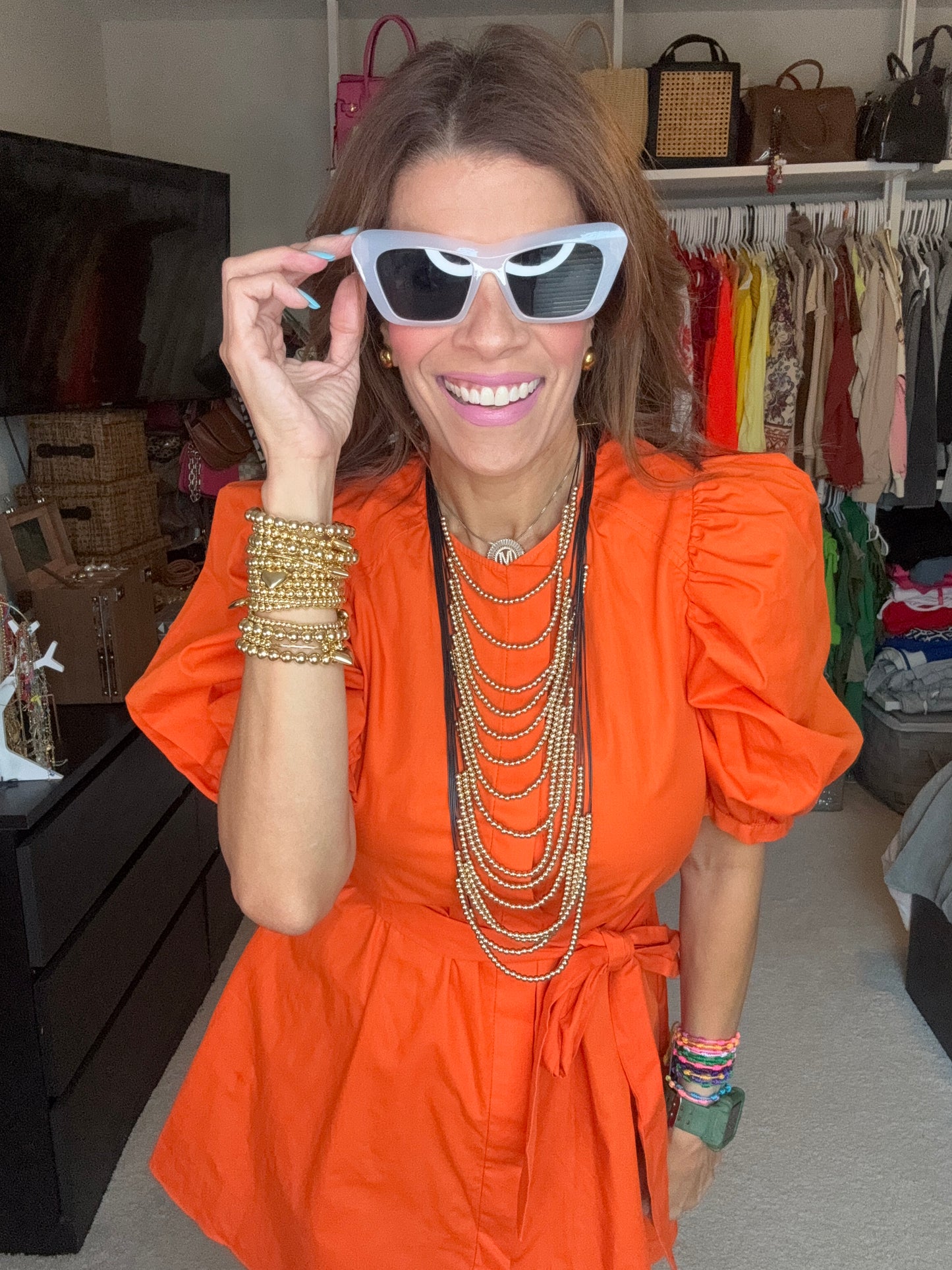 🌺🔥 Flor & Fuego: dos vestidos + accesorios que combinan lo delicado y lo apasionado ✨