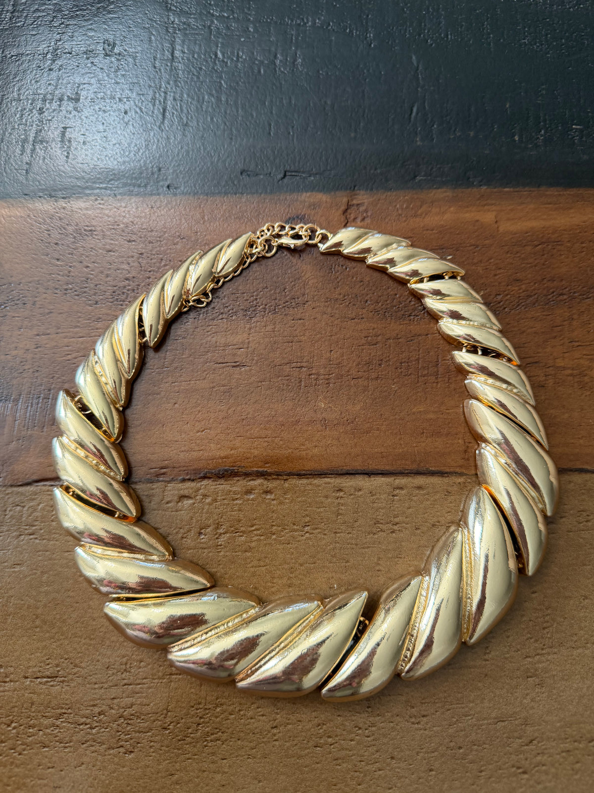 ✨ Oro Majestuoso