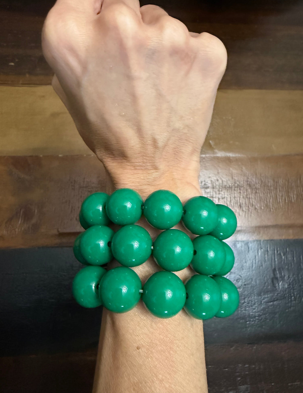 💚 Esmeralda Chic