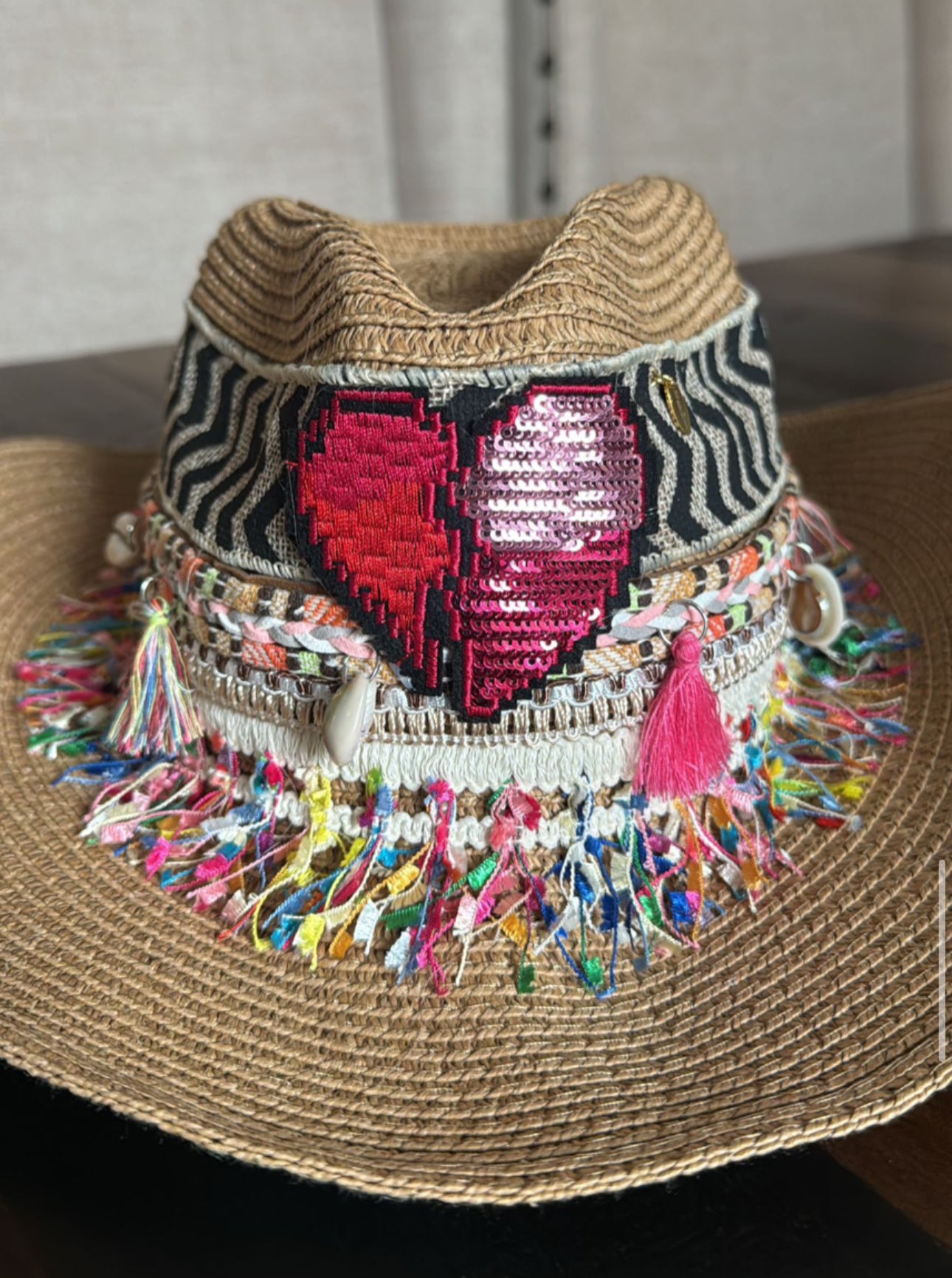 ✨Red Heart Glow Hat✨